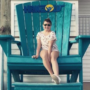 Meet your Posher, Cora